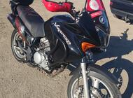 Grajewo ogłoszenia: Sprzedam motocykl Honda Varadero 125 rok 2010 w bardzo ładnym... - zdjęcie