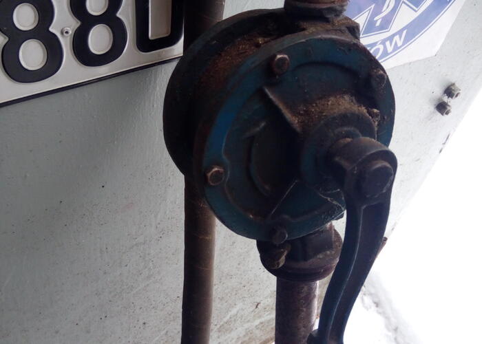 Grajewo ogłoszenia: Sprzedam dwie pompki do paliwa polskie sprawne bardzo konkretny...