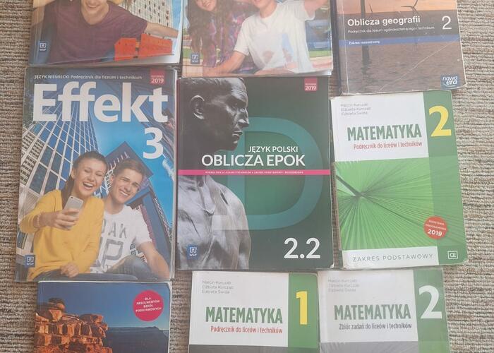 Grajewo ogłoszenia: Sprzedam ksiązki do Liceum Technikum