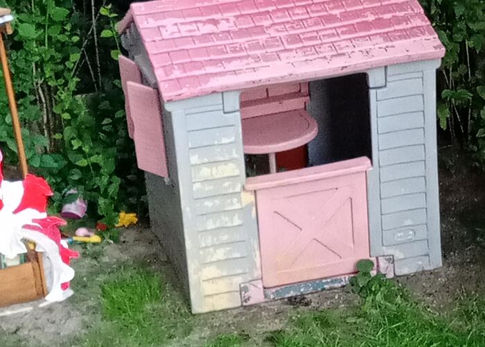 Grajewo ogłoszenia: Sprzedam domek ogrodowy dla dziecka . Stan do odmalowania ,...